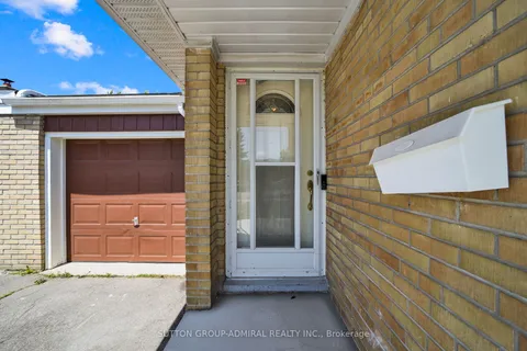 38 Frankton Crescent, ON M3J 1C1