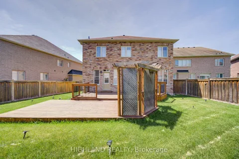 66 GEORGE ROBINSON Drive, ON L6Y 1P2