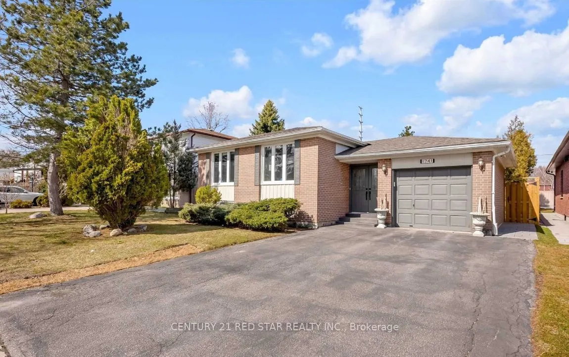 1741 Pickmere Court, ON L4X 1Z3