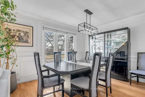 1741 Pickmere Court, ON L4X 1Z3