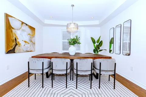 281 Chilver Heights, ON L9E 1E1