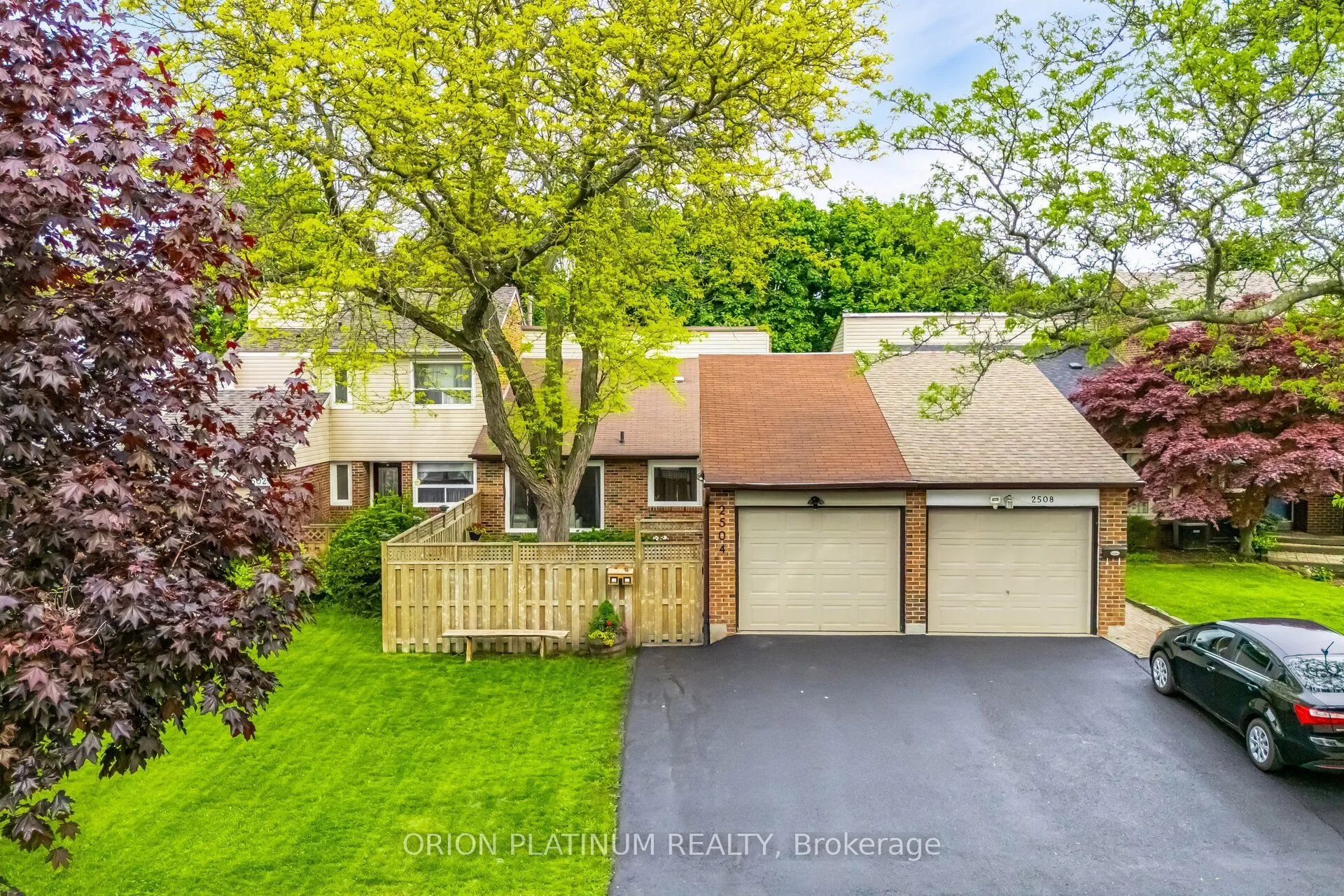 2504 Mainroyal Street, ON L5L 1C9