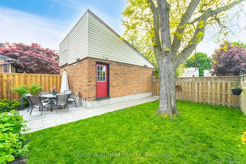 2504 Mainroyal Street, ON L5L 1C9
