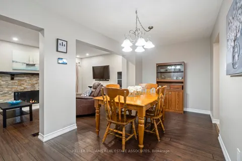 3585 Ash Row Crescent, ON L5L 1K3