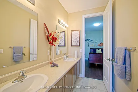 93 Bear Run Road, ON L6X 2Z9
