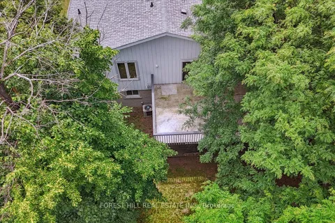 5 Helsinki Mews, ON L5N 1K3