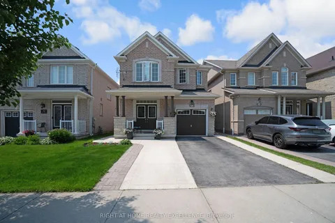 32 Matthew Harrison Street, ON L6P 3H1