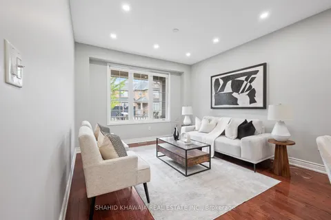 566 Hood Terrace, ON L9T 0H2
