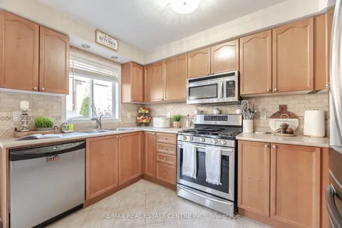 9711 Creditview Road, ON L6X 0N5