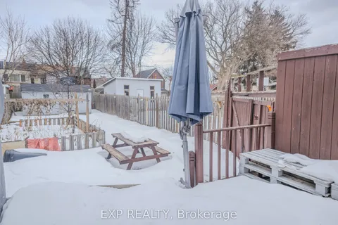 24 Goldwin Avenue, ON M6M 2C4