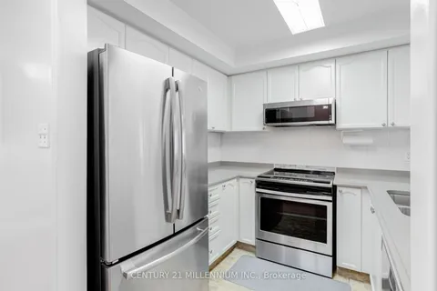 24 Herkes Drive, ON L6Y 4Z2