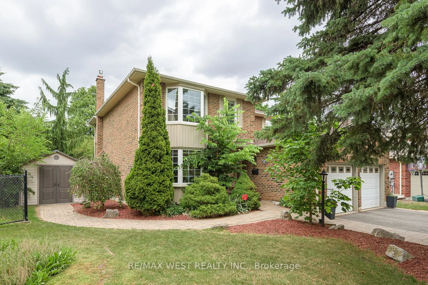 12 Barr Crescent, ON L6Z 3C3