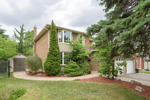 12 Barr Crescent, ON L6Z 3C3