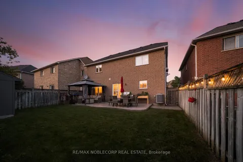 1857 Samuelson Circle, ON L5N 7Z2