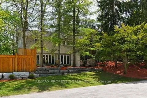 11 Ripplewood Road, ON M9A 3H8