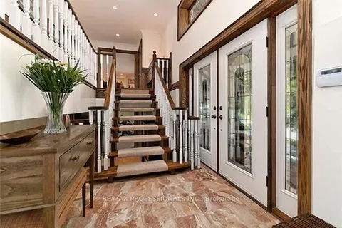 11 Ripplewood Road, ON M9A 3H8