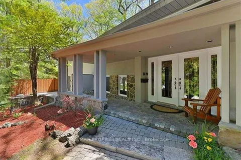 11 Ripplewood Road, ON M9A 3H8