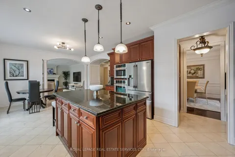 3168 Saddleworth Crescent, ON L6M 0A8