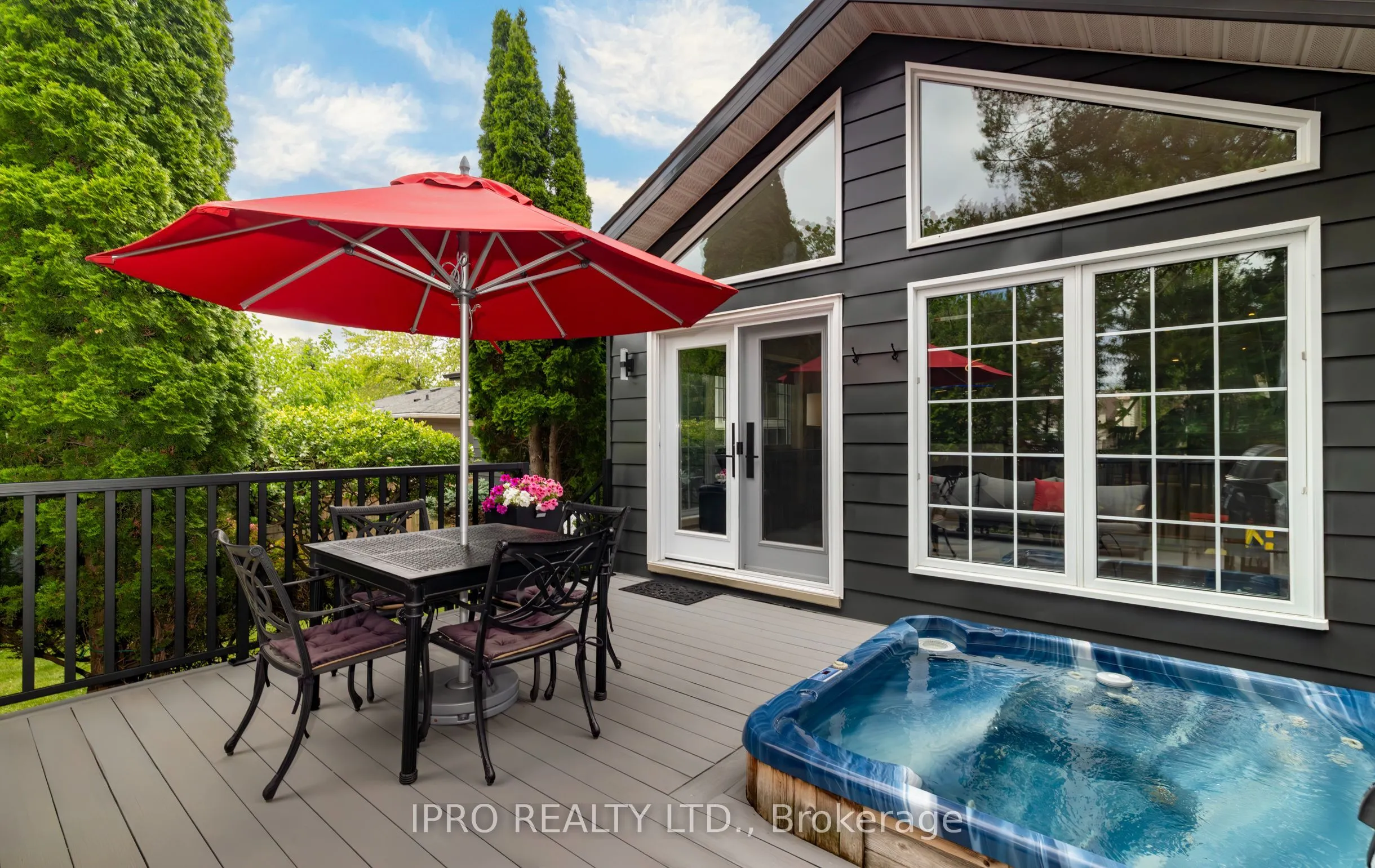 2183 Sandringham Drive, ON L7P 3E7
