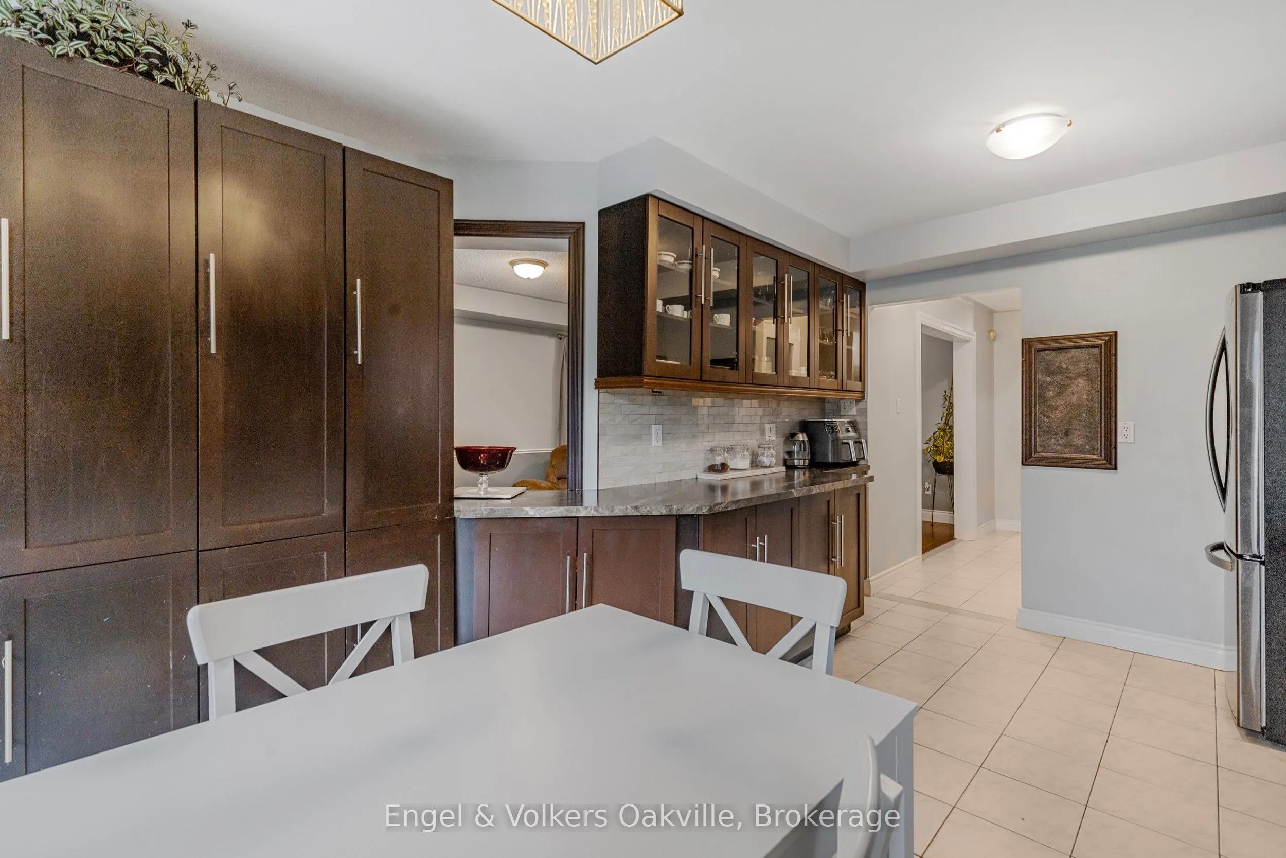 569 Phoebe Crescent, ON L7L 6H7
