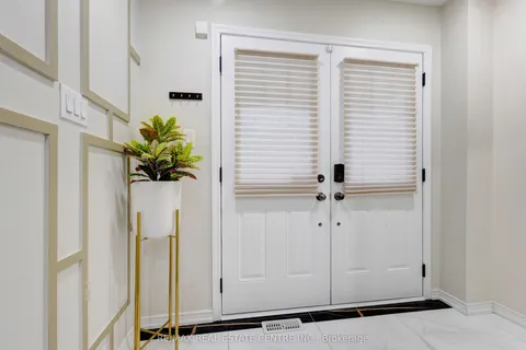 11 Hoover Road, ON L7A 4L2