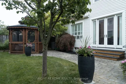1415 Hearst Boulevard, ON L9T 6M6