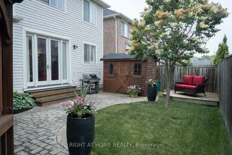 1415 Hearst Boulevard, ON L9T 6M6