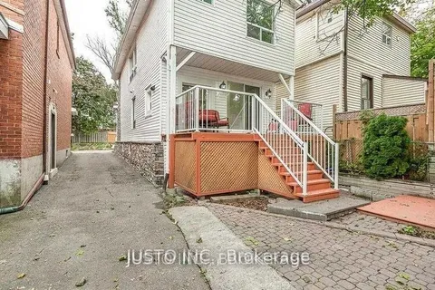 23 Mccormack Street, ON M6N 1X5