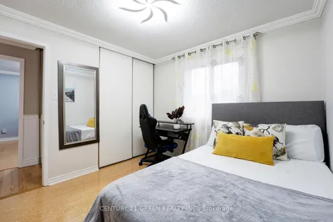 26 MacDougall Drive, ON L6S 3P5