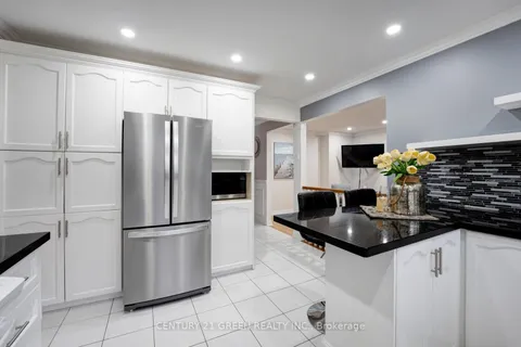 26 MacDougall Drive, ON L6S 3P5