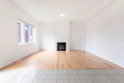 182 Thornbush Boulevard, ON L7A 0G4