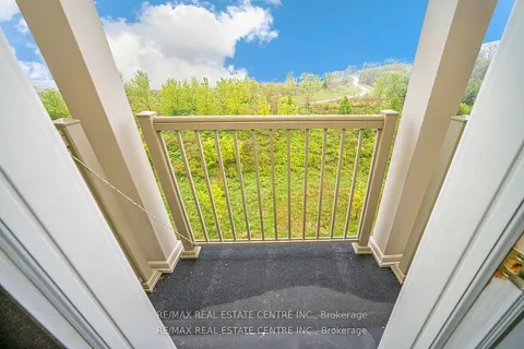 26 Miami Grove, ON L6Z 0H6