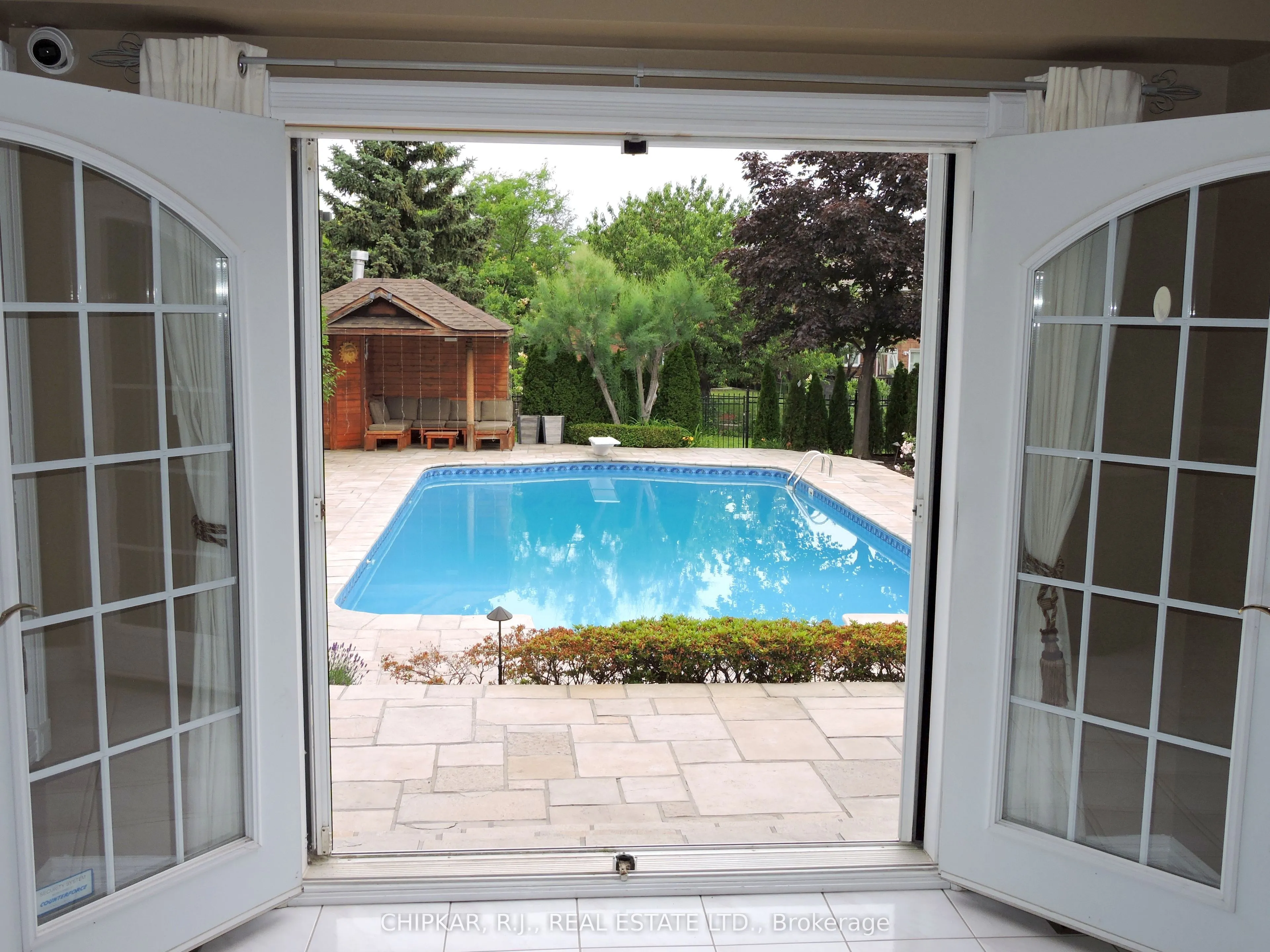 2917 Coulson Court, ON L5M 5S8