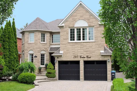 2917 Coulson Court, ON L5M 5S8