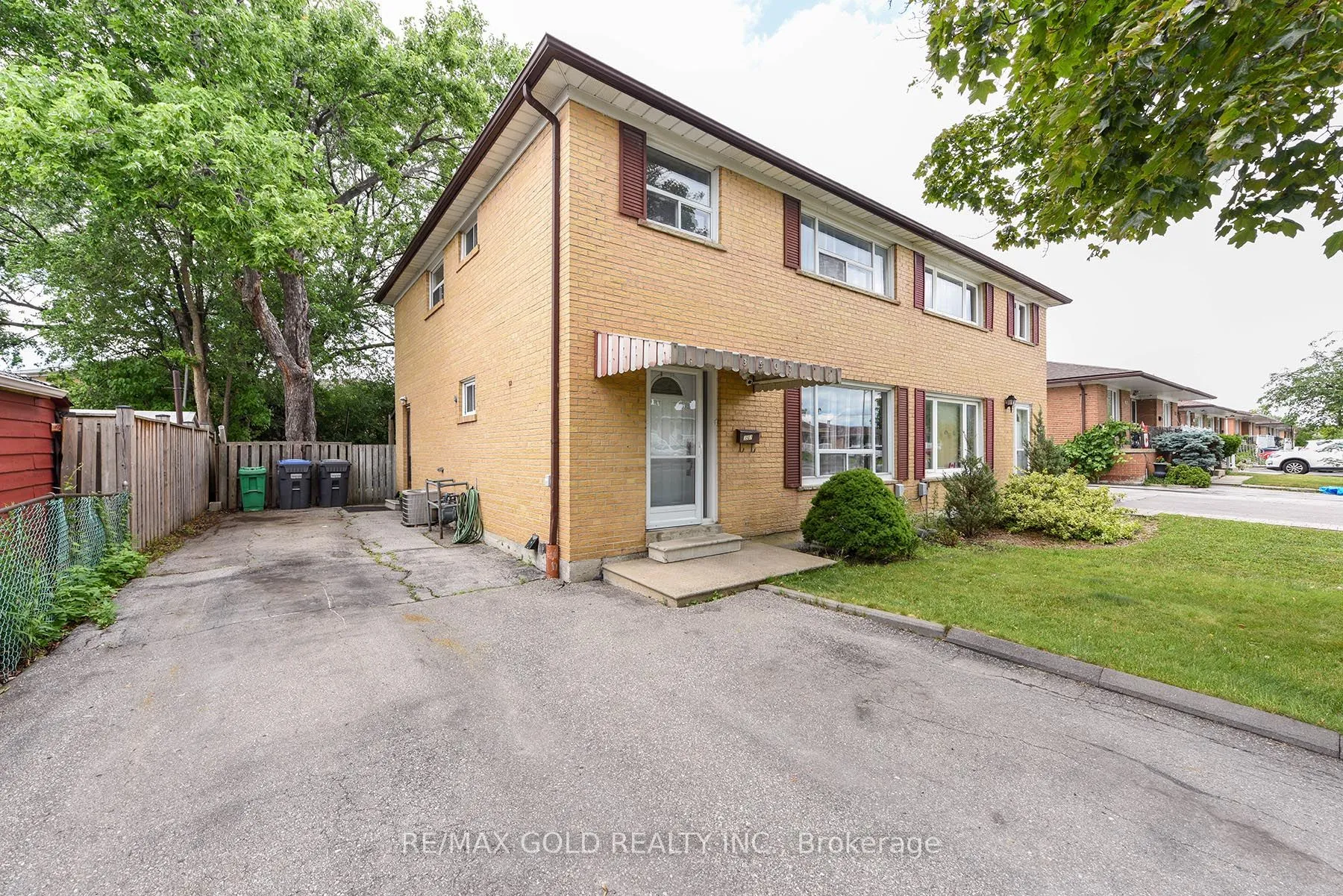 3507 Laddie Crescent, ON L4T 1N2