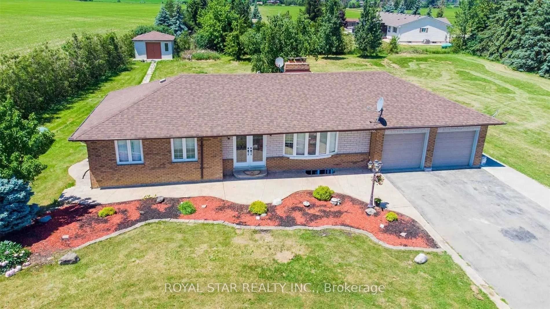 468 Mayfield Road, ON L7C 0Y5