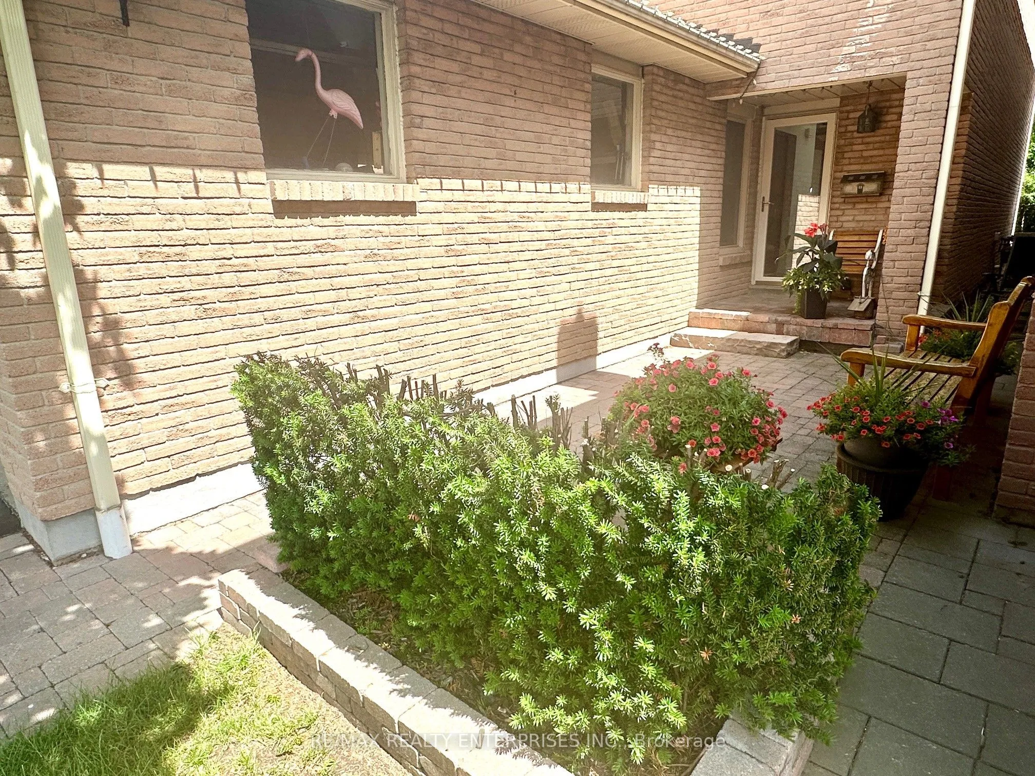 4425 Sawmill Valley Drive, ON L5L 3H8