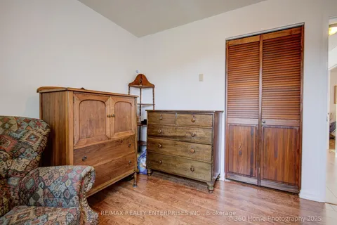 4425 Sawmill Valley Drive, ON L5L 3H8