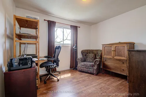 4425 Sawmill Valley Drive, ON L5L 3H8