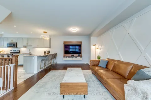 1000 Asleton Boulevard, ON L9T 9L6