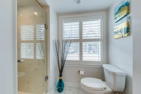 1000 Asleton Boulevard, ON L9T 9L6