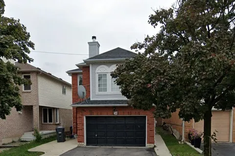 34 Beaconsfield Avenue, ON L6Y 4S3