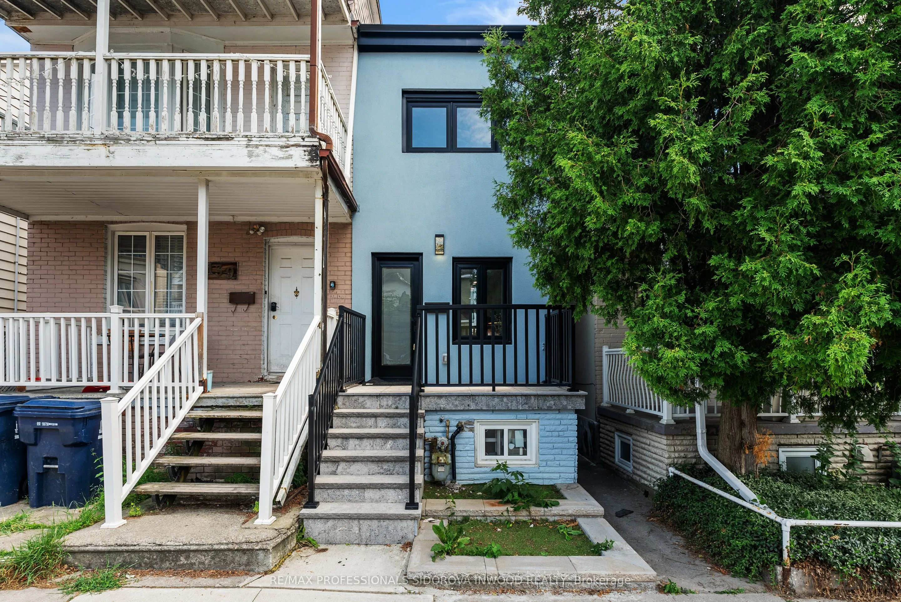 139A Lappin Avenue, ON M6H 1Y6