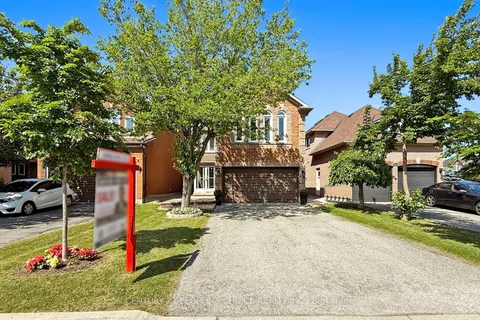 5731 Mersey Street, ON L5V 1V7