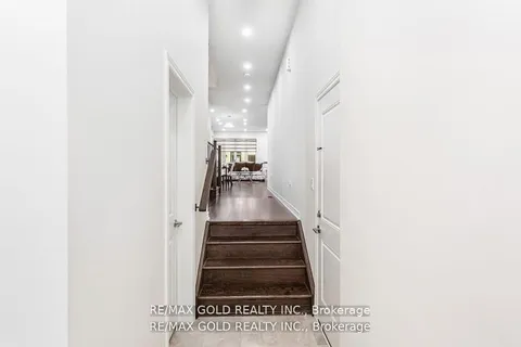 1470 Watercress Way, ON L9E 1Z9