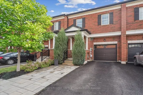 755 Banks Crescent, ON L9T 9A3