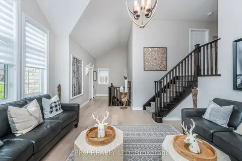 17 Mcechearn Crescent, ON L7C 3R4