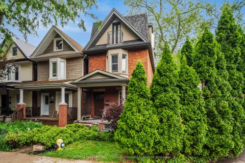 224 Gilmour Avenue, ON M6P 3B4
