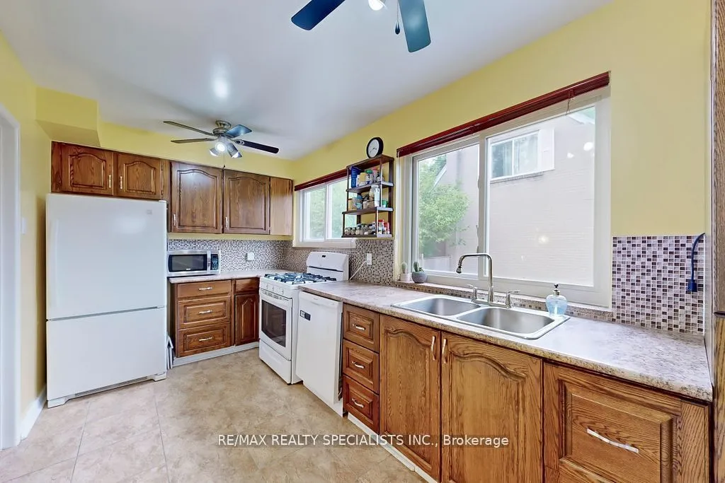 3392 Sonja Road, ON L4T 1R1