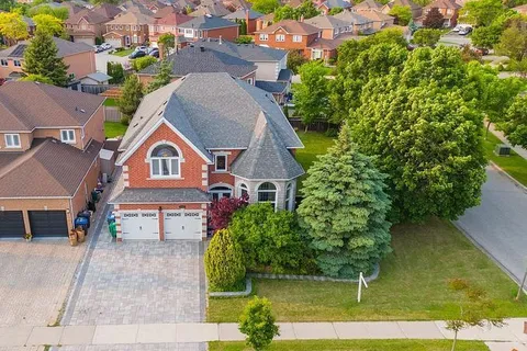 6361 Donway Drive, ON L5V 1J5